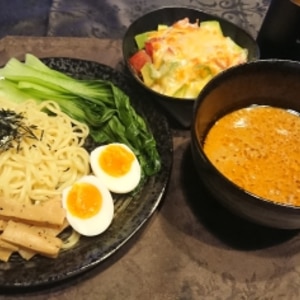 夏の麺は冷やし中華だけじゃない！冷やし坦々つけ麺